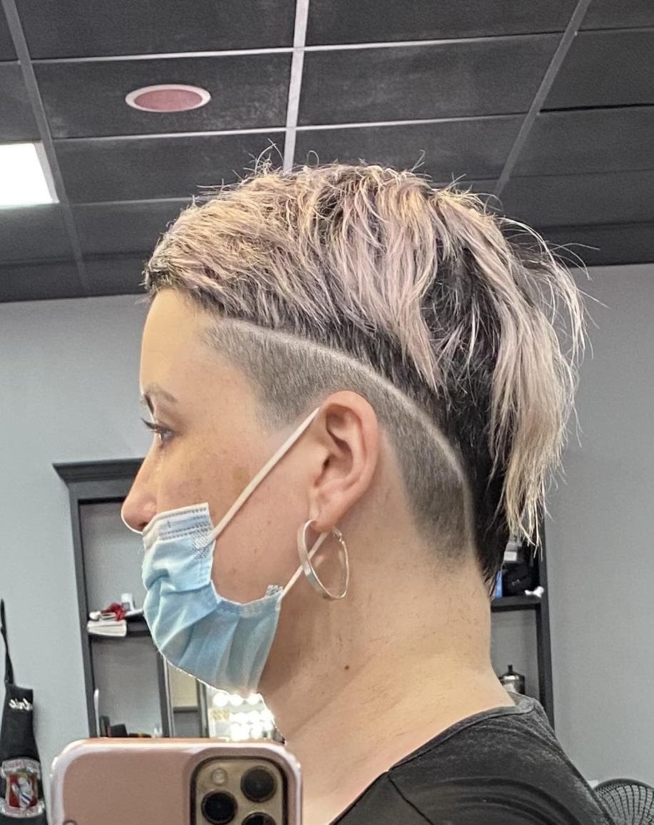 Undercut with disconnected fade